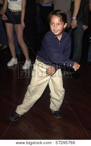 Mitch Holleman at Club One Seven, Scarlett Pomers performs, Hollywood and Highland, Hollywood, CA 08-09-02