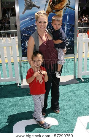 Melissa Joan Hart at the 