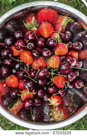 Strauwberries And Cherries