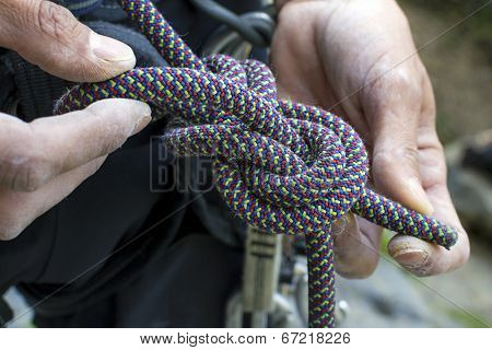 figure eight knot re-threaded