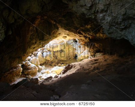 La Grotta Del Diavolo