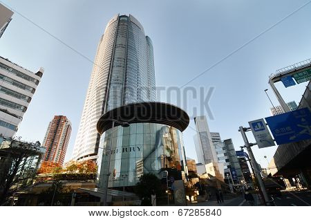 Tokyo, Japan - November 23: People Visit The  Mori Tower In Roppongi Hills