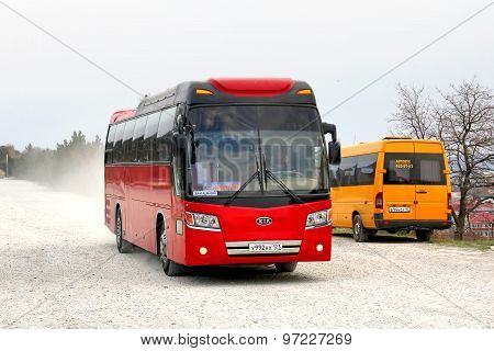 Kia Granbird