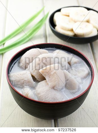 Banana Cooked In Coconut Milk, Kluay Buat Chi