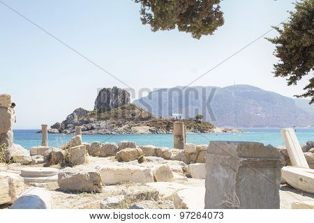 Kastri small island near Kefalos village