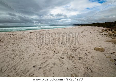 Freycinet Friendly Beach