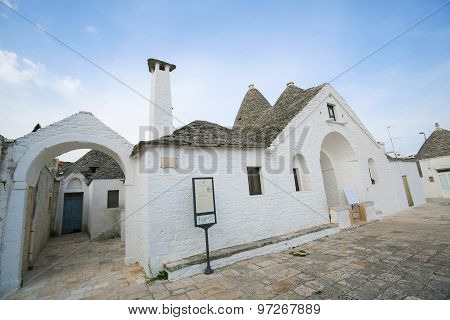 Trullo Sovrano In Alberobello, Puglia, Italy