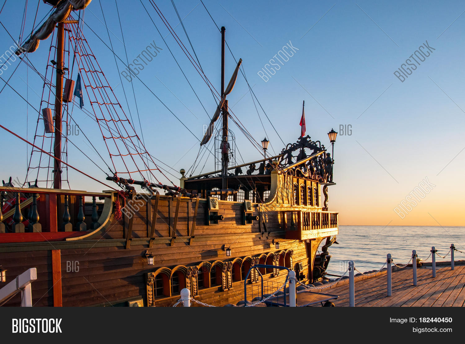 Stern Touristic Pirate Image & Photo (Free Trial) | Bigstock