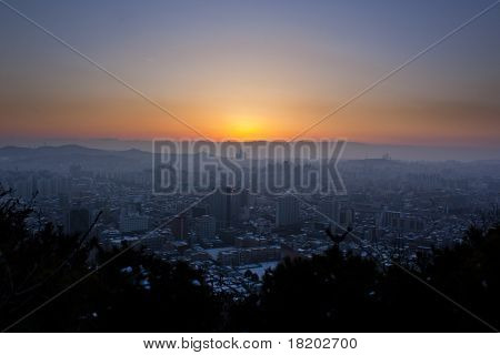 Solnedgang Over Incheon