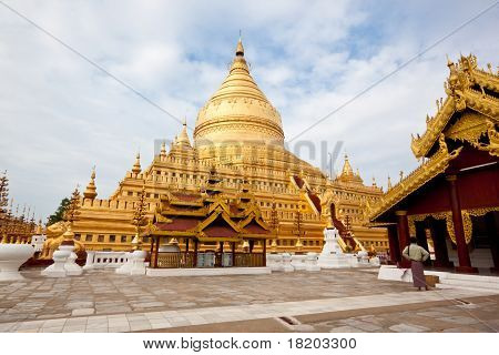 pagoda shwezigon