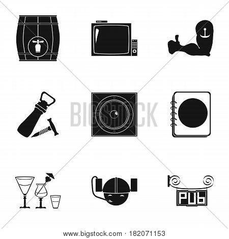 A set of icons of wild animals. Predatory and peaceful wild animals.Realistic animal icon in set collection on black style vector symbol stock web illustration.