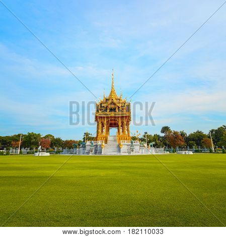 Barom Mangalanusarani Pavillian In The Area Of Ananta Samakhom Throne Hall In Royal Dusit Palace In