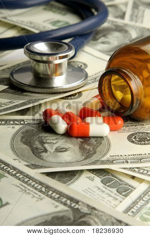 Medikamente kostet Geld. Drogen und dollars
