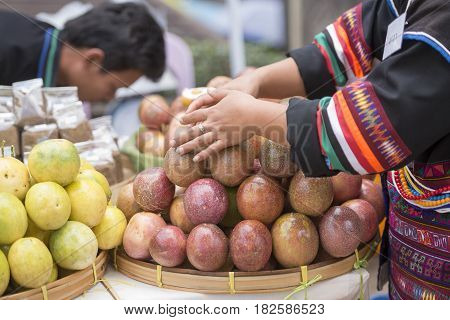Thailand Chiang Rai Market Fruit Passionfruit