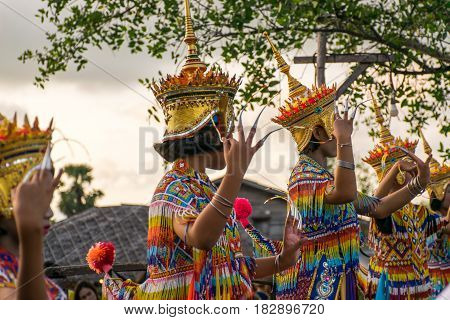 Manohra Show Songkran Water Festival April 14, 2017. Visitors to visit. Klong Dan floating market Ranot District, Songkhla Province, Thailand