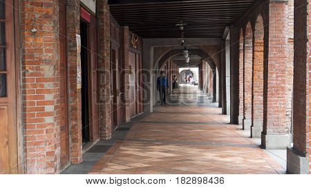 Monga, This Name Wanhua, The Birthplace Of Taipei City, The Oldest City Street In The Shade Hat Kitc