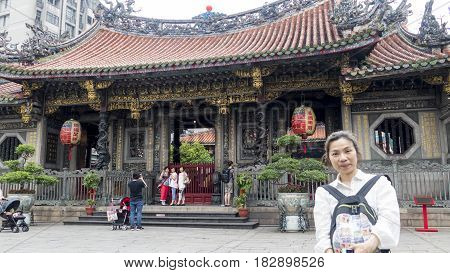 Monga, This Name Wanhua, The Birthplace Of Taipei City, The Oldest City Street In The Shade Hat Kitc