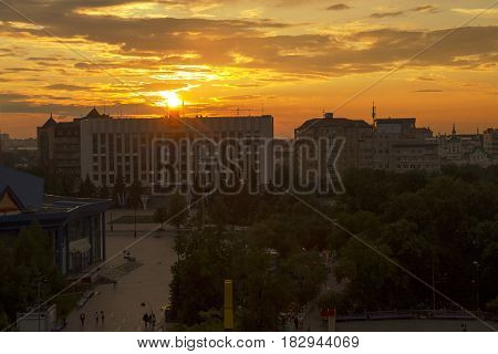 Sunset over the Tyumen city. 