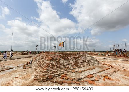 Anuradhapura, Sri Lanka - August 21, 2018: People Working On Top Of Sandahiru Seya, The Contruction 