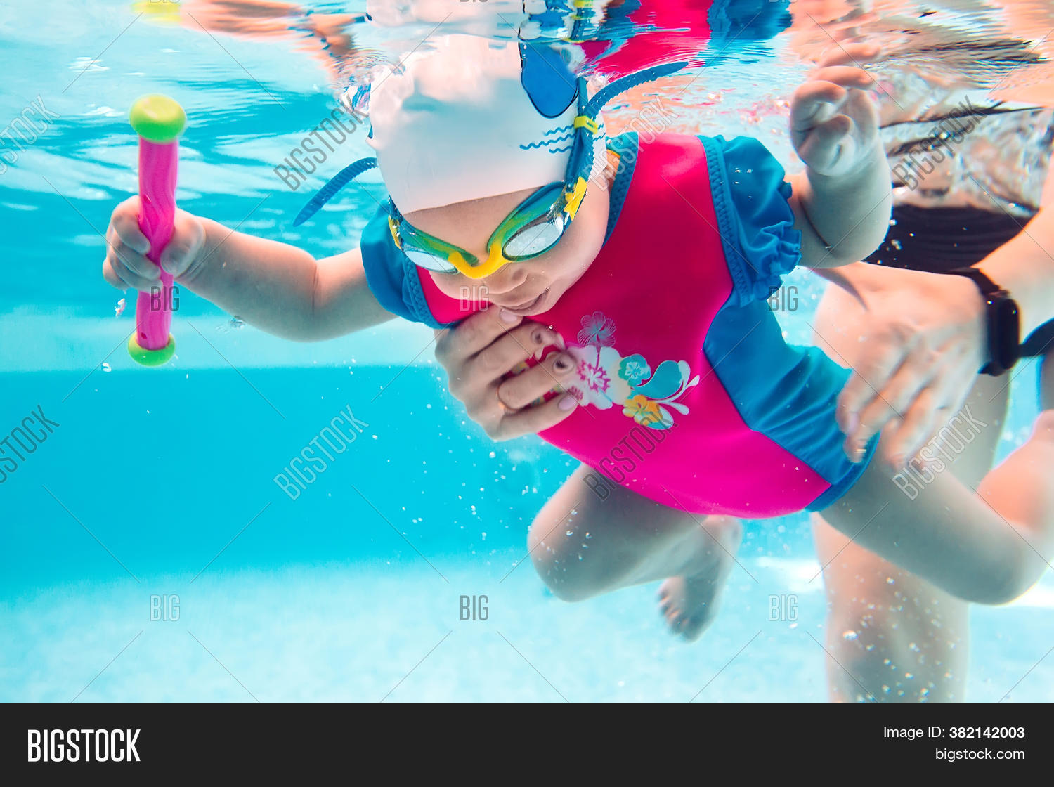 Swimming Teacher Image & Photo (Free Trial) Bigstock