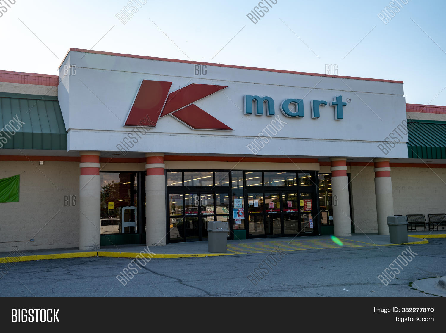 Hamilton, Montana Image & Photo (Free Trial) Bigstock