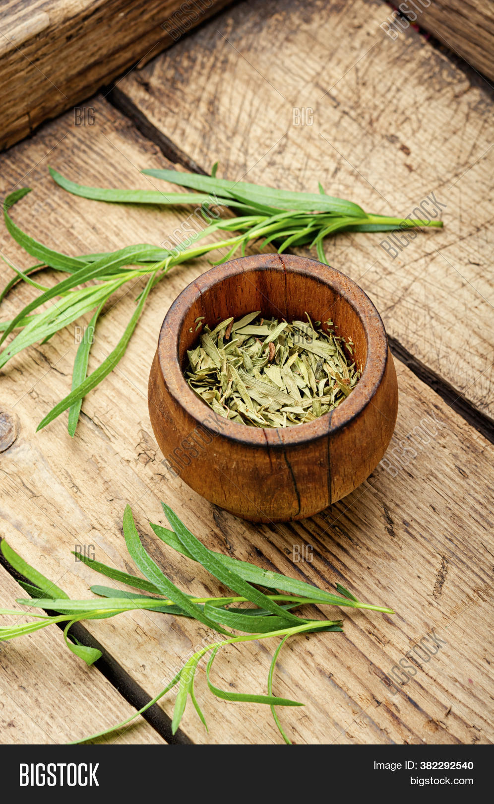 Fresh Dry Tarragon Image & Photo (Free Trial) Bigstock