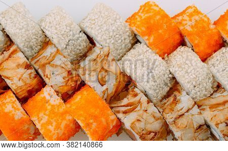 Many Types Of Shusha Are Stacked In A Row.