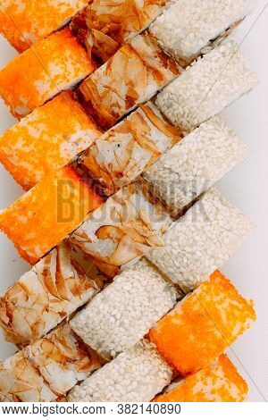 Many Types Of Shusha Are Stacked In A Row.