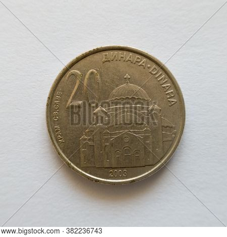Bosnia And Herzegovina - April 27, 2020: The Front Of The Twenty Dinar Coin, The Rsd Symbol, The Cur