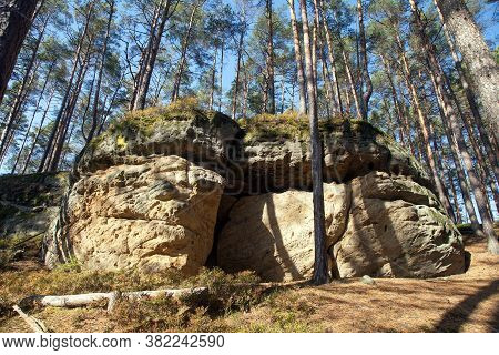 Mastale Rockies Or Toulovcovy Mastale Rock City Near Prosec Town, Sandstone Rockies In Czech Republi