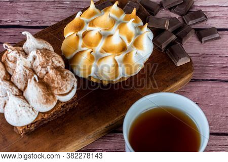 Mini Chocolate Cake And Lemon Pie.