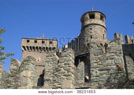 caste de Fenis