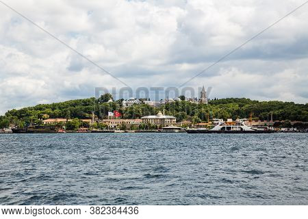 Panoramic Shot Of The Old Town Istanbul, Turkey. The Topkapi Palace, Eminonu, Sarayburnu, Sepetciler