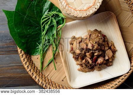 Northern Thai Food (tum Kraton), Spicy Santol Salad With Crab Paste
