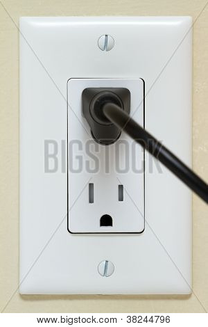 Stikkontakt med kabel