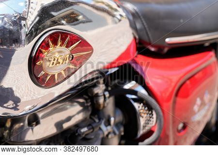 Bordeaux , Aquitaine / France - 08 16 2020 : Bsa Logo Sign On Tank Of Motorcycle Classic British Mot
