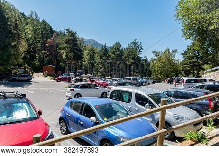 Escaldes Engodany, Andorra : 20 August 2020 : Cars Parked In The Engolasters Lake Parking In Escalde
