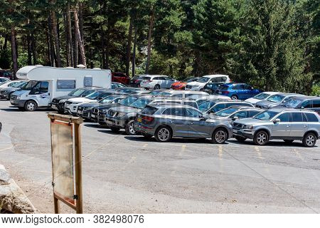 Escaldes Engodany, Andorra : 20 August 2020 : Cars Parked In The Engolasters Lake Parking In Escalde