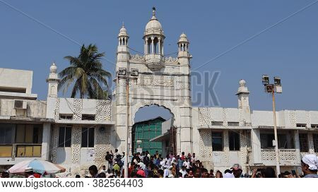 Mumbai, Maharastra/india- March 23 2020: Muslim Dargah Of Haji Ali Located Near Dadar.