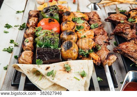 Assorted Caucasian Skewers Shashlyq Set With Meat And Vegetables