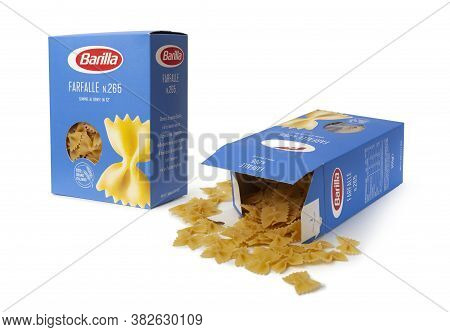 Chisinau, Moldova - April 1, 2020: Barilla Farfalle Nr 265. Italian Pasta In A Box Isolated On White