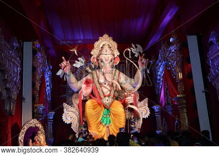 Mumbai, Maharashtra/india- June 30 2020: Close Up View Of Idol Of Lord Ganesha On Smartphone.