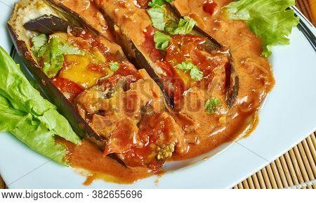 Mini Melanzane Imbottite In Sugo Piccante