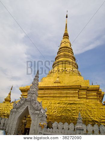 Arany Pagoda tartalmaz a Szent Buddha Relics6