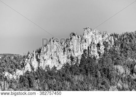 Dry Rocks, Czech: Suche Skaly. Sandstone Rock Formation In Boemian Paradise, Czech Republic. Black A