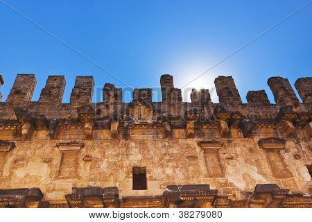 Gamle Amphitheater Aspendos i Antalya, Tyrkiet