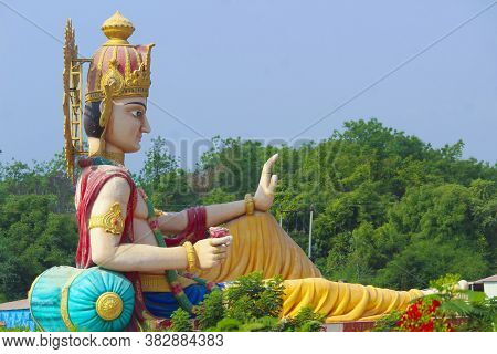 Bigest Statue Of Lord Nilkand Natural Gardan