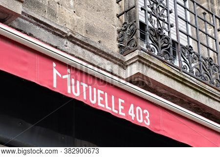Bordeaux , Aquitaine / France - 08 25 2020 : Mutuelle 403 Logo Sign And Text On Office Entrance Stor