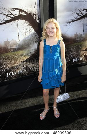 LOS ANGELES - JUL 15: Kyla Deaver kommt bei der 
