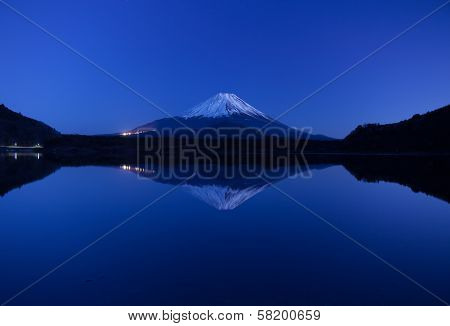 Inverted image of Mt.Fuji - silent early morning